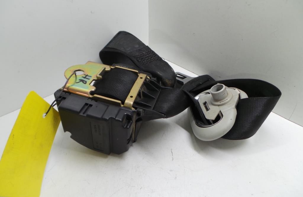 VW Golf 4 5-Trg. FLH Bj.98 Sicherheitsgurt Rollgurt hinten rechts schwarz